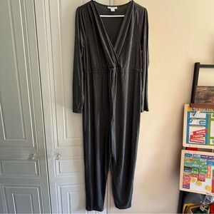 Motherhood‎ Maternity Charcoal Grey Jumpsuit Size Large
